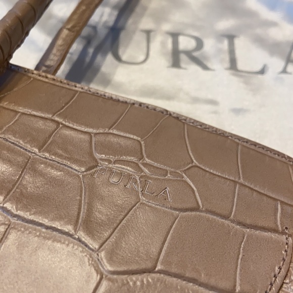 FURLA Crocodile Shoulder Bag / Mini Tote - Buff - Picture 2 of 5